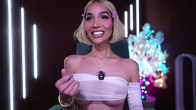 xxforyoureyesonlyxx webcam
