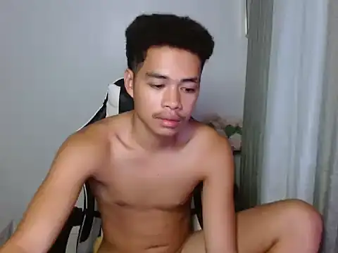curlyasian_njxx webcam