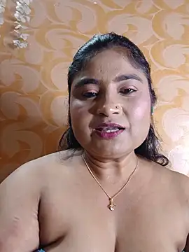 hornyriyanka webcam