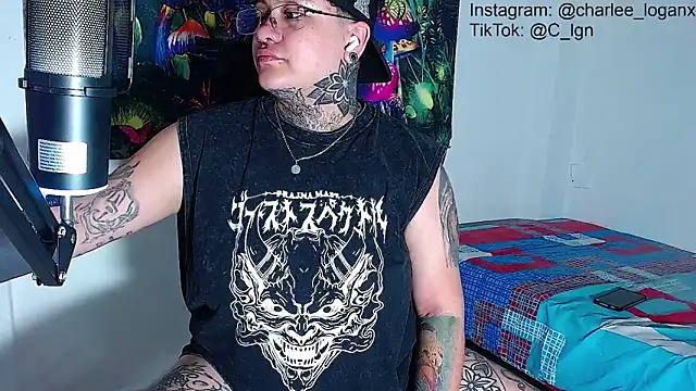 Techno_420_ webcam