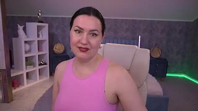 VelvetLuck webcam