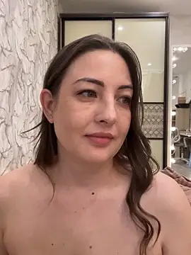 AnnaBri webcam