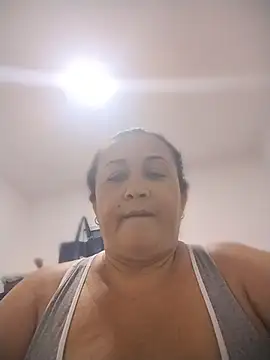 Nini_Love_ webcam