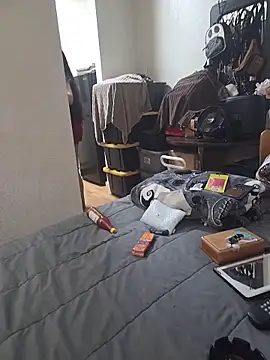 BlueCollarCouple webcam