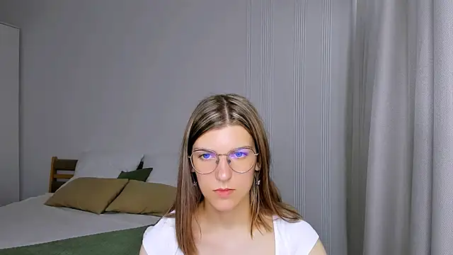 AnnaThorne webcam