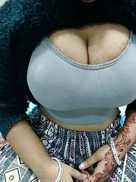 Aashiya_khan0 webcam