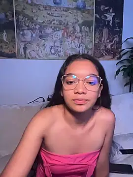 Poli_amor2025 webcam