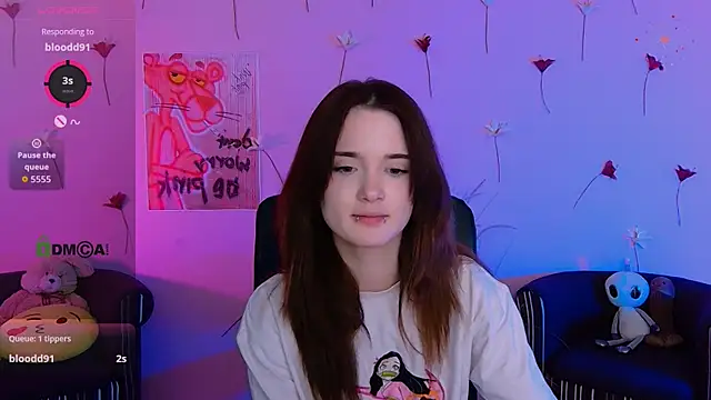liana_kisses