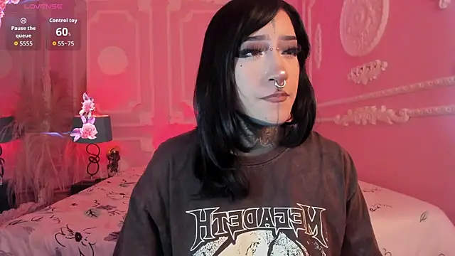 Kat_VonDe webcam
