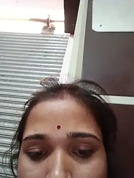 Deepjakolirr webcam