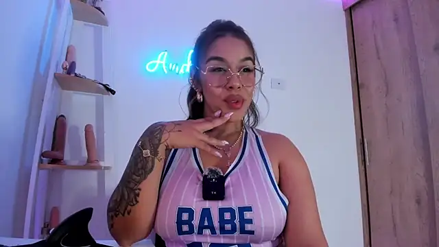 andrea_lopezz_ webcam