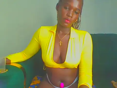 cutesmiling - Cutesmiling's free webcam - UK Sex Cams
