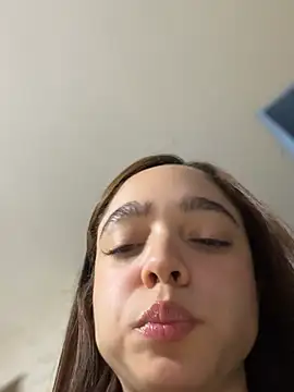 hottiee_melannie webcam