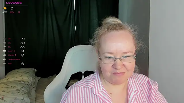 ViolaSmithh webcam