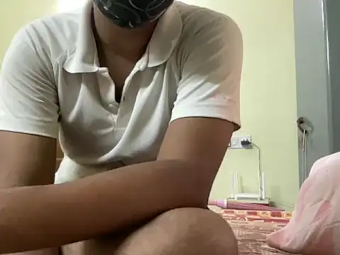 Slave_Aryan webcam