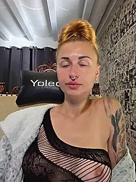 kylie_blck webcam