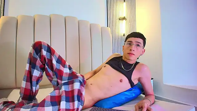 lian_cameron webcam