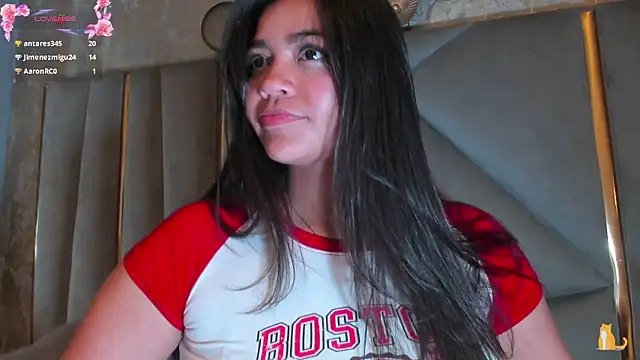 KimDevinne webcam