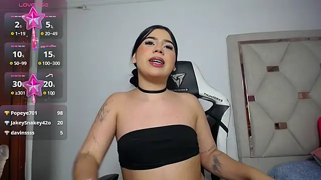 Modèle: Ashley_piinkk_