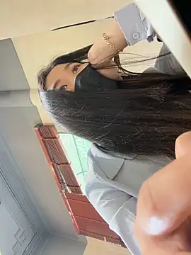 Tina_995 webcam