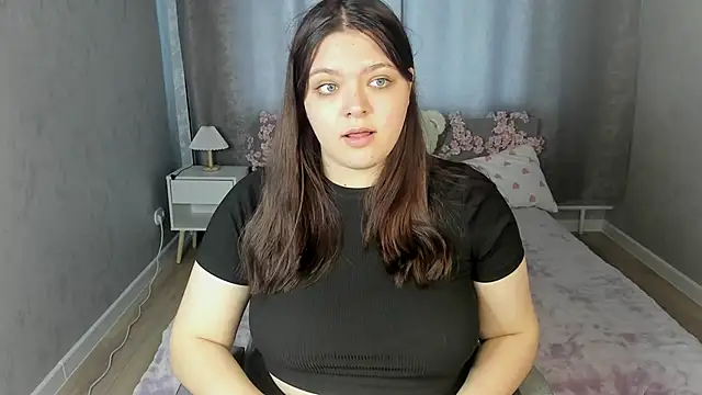 Evelyne_Loo webcam