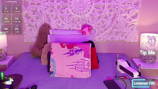 MalaikaBrown webcam