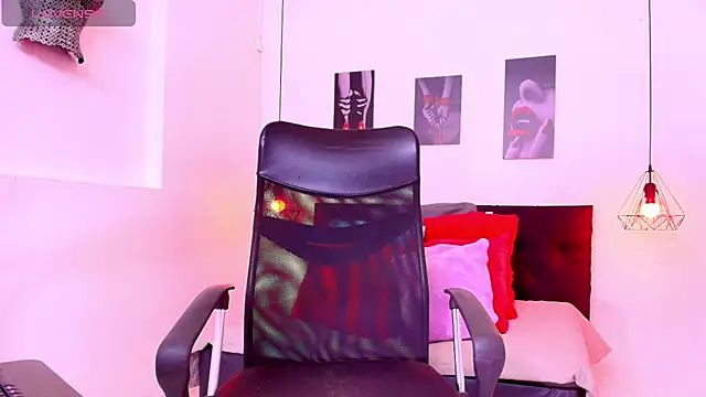 hilary_banks1 webcam