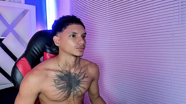 kai_storm77 webcam