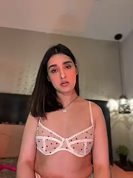 MiahWindsor webcam