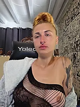 kylie_blck webcam