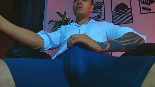 ALPHA_DOMINUS_ webcam