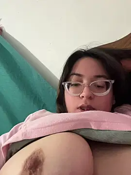 indiegirl666 webcam