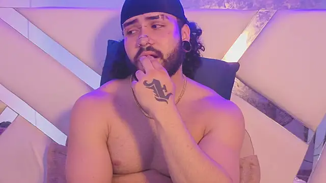Benny_and_Mark live sex cam