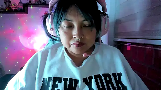Shaddycute_ webcam