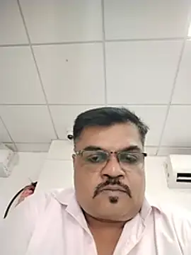 Desi_Lodo_Gujju_Boy webcam
