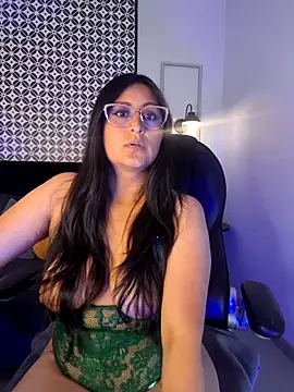 Amber_gold_ webcam