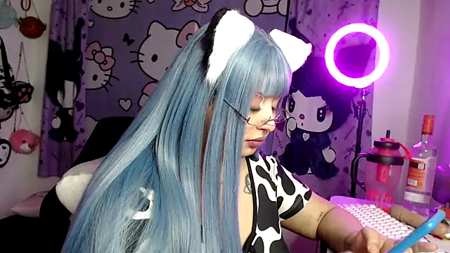 lussyevans24 webcam