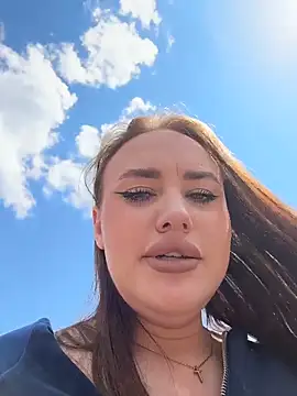 KiraSunshine webcam