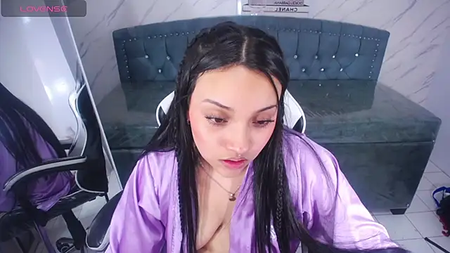 lia_harper_t webcam