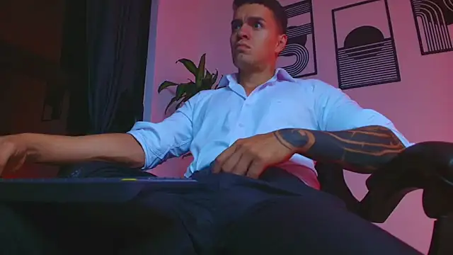 ALPHA_DOMINUS_ webcam