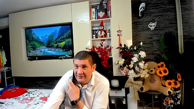 SpartacusDaddy48 webcam