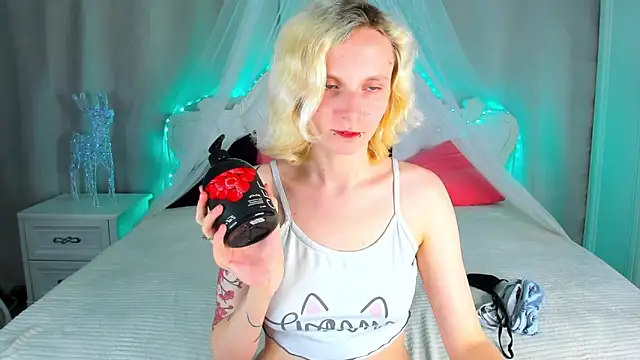 LikiLips webcam