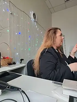 Juicy_PeachLux webcam