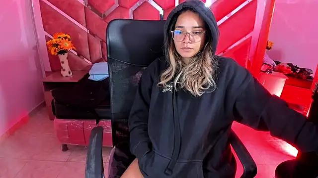 Olivia_Fox69 webcam