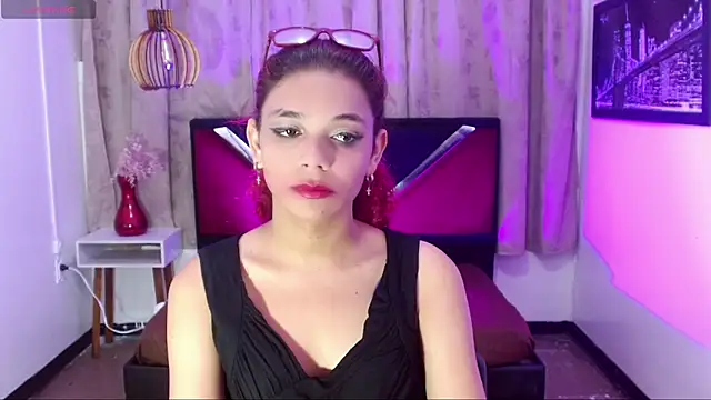 luisa__torres webcam