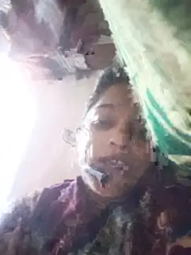 Trisha_71 webcam