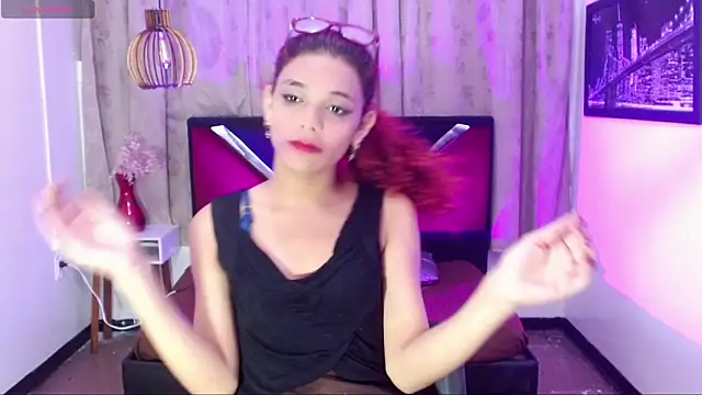 luisa__torres webcam
