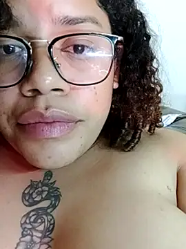 Dirty_sara17 webcam