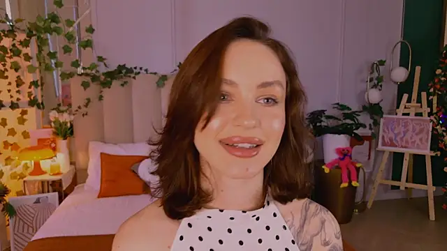 Meow_Nancy webcam