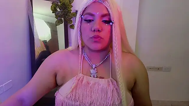 evania_lorns webcam